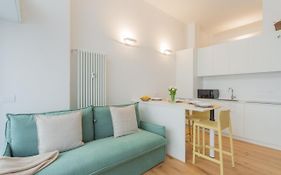 A Step From The Lake Apartment By Rent All Como