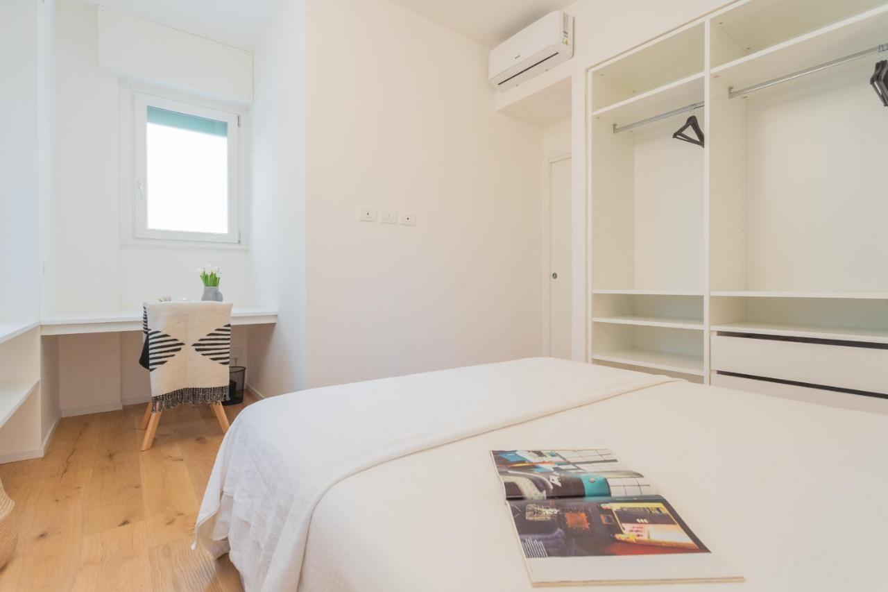 A Step From The Lake Apartment By Rent All Como Exterior foto