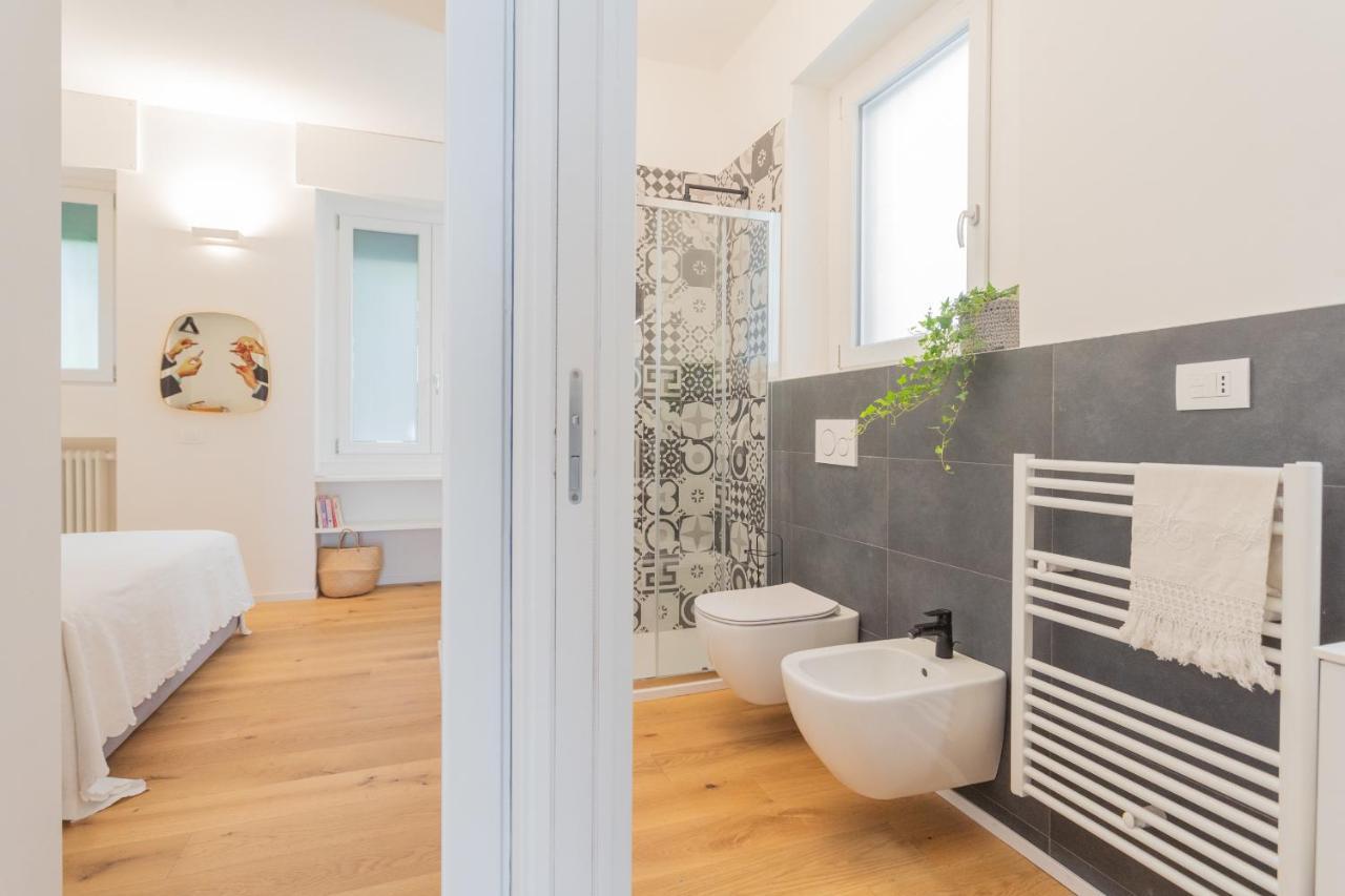 A Step From The Lake Apartment By Rent All Como Exterior foto