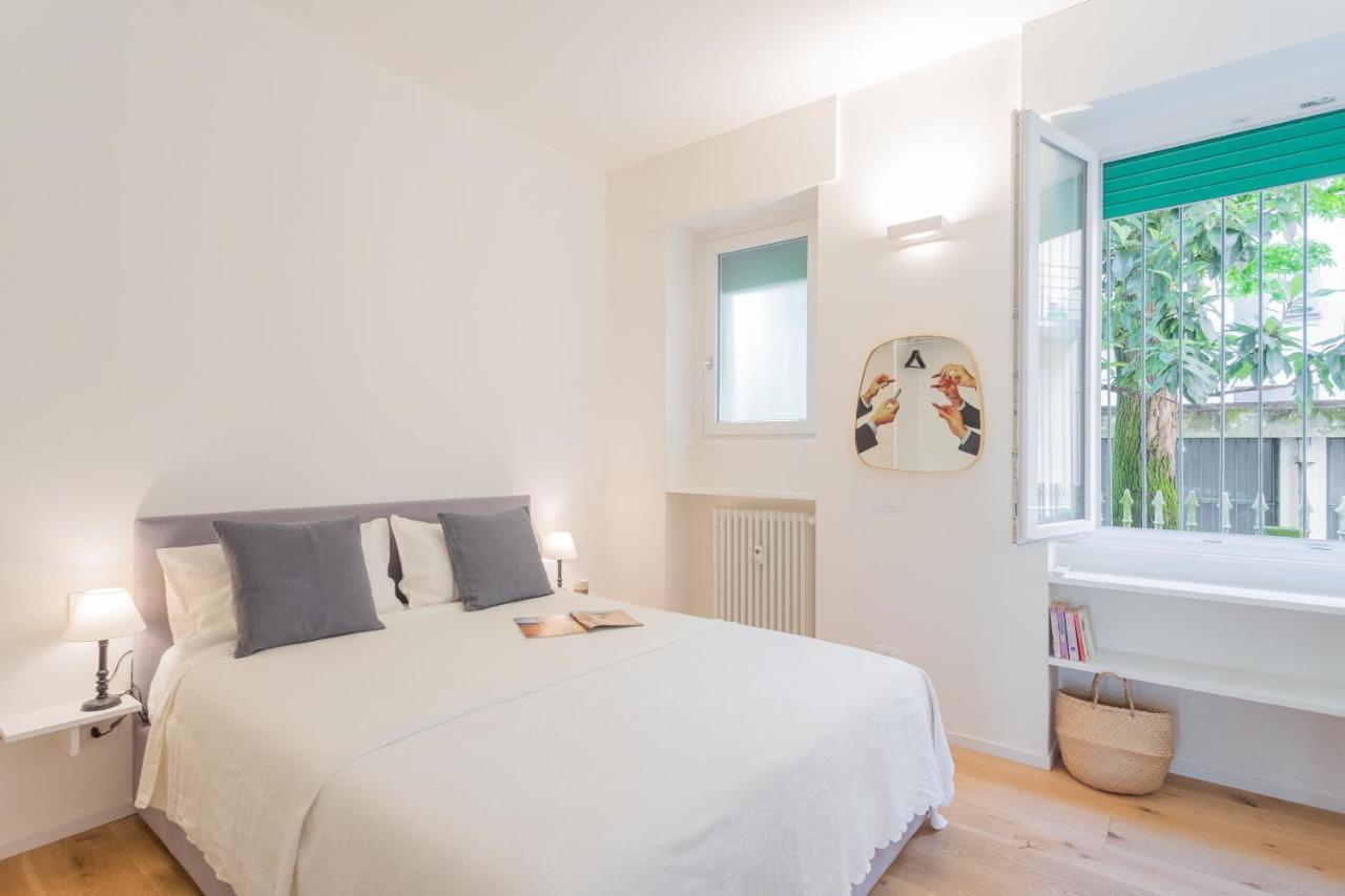 A Step From The Lake Apartment By Rent All Como Exterior foto