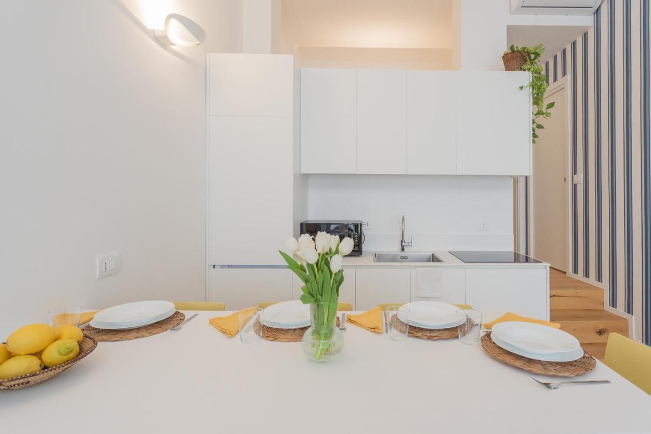 A Step From The Lake Apartment By Rent All Como Exterior foto